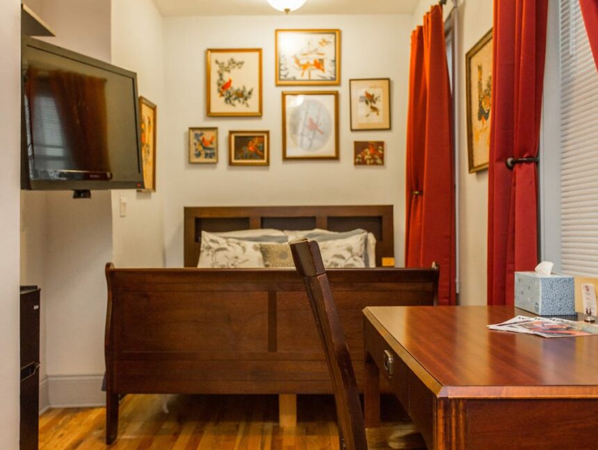 Media Gallery | Ray’s Bucktown Bed And Breakfast, Chicago